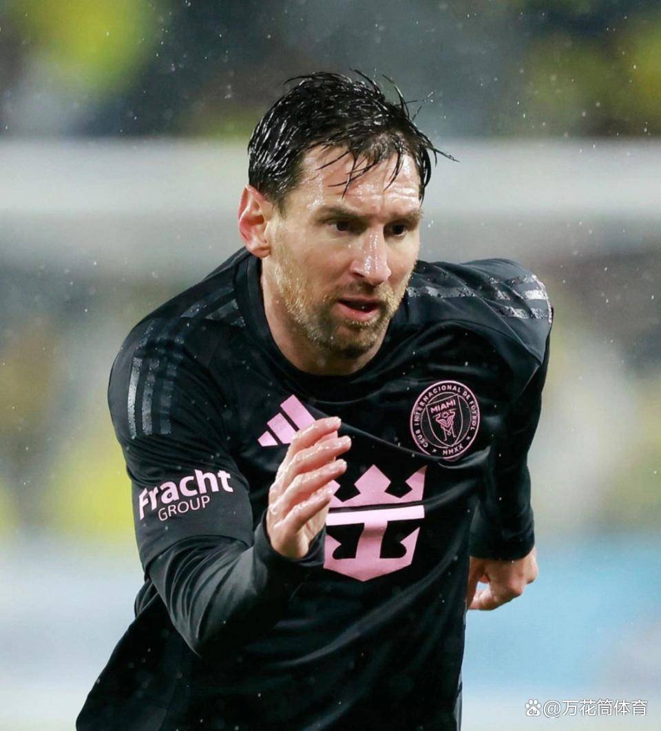 武汉三镇清晨强势反弹梅西连续十二场比赛得分超过突破纪录，媒体一致点评：科维托娃在勇士比赛中伤愈复出的简单介绍